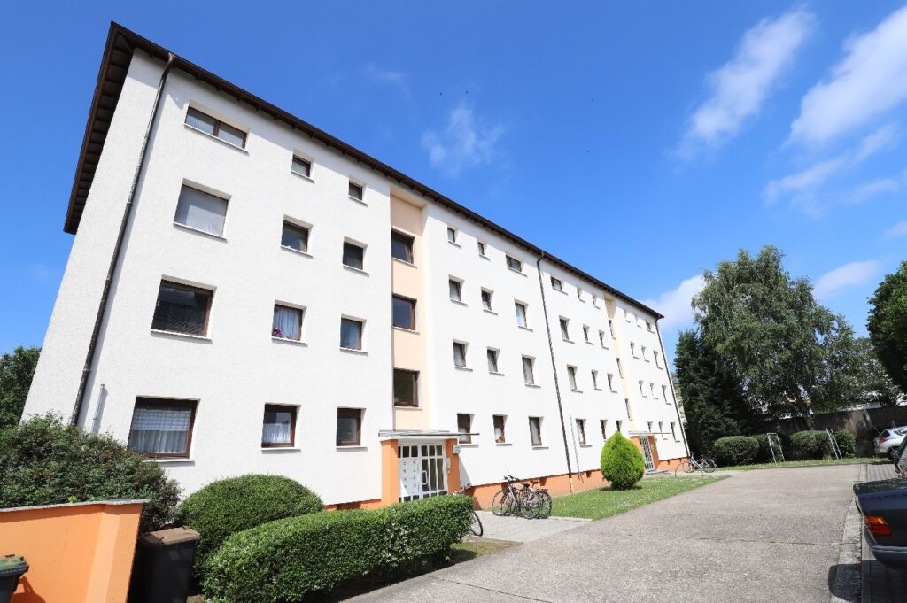 Frontansicht - sehr gepflegtes Wohnhaus